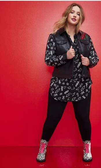 🌹Betsey Johnson Faux Leather Embroidered Jacket - Picture 3 of 8